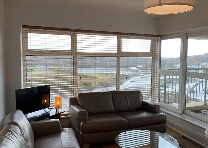 6 @ Bay Daire Clifden